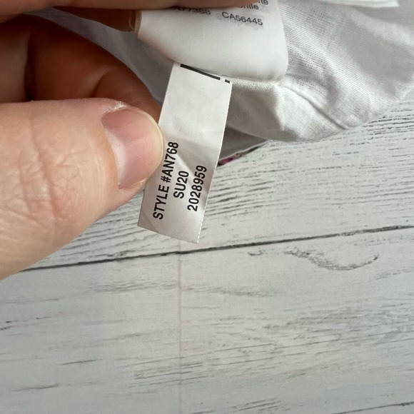 J. Crew Floral V Neck Cap Sleeve Top Size S - Picture 11 of 11